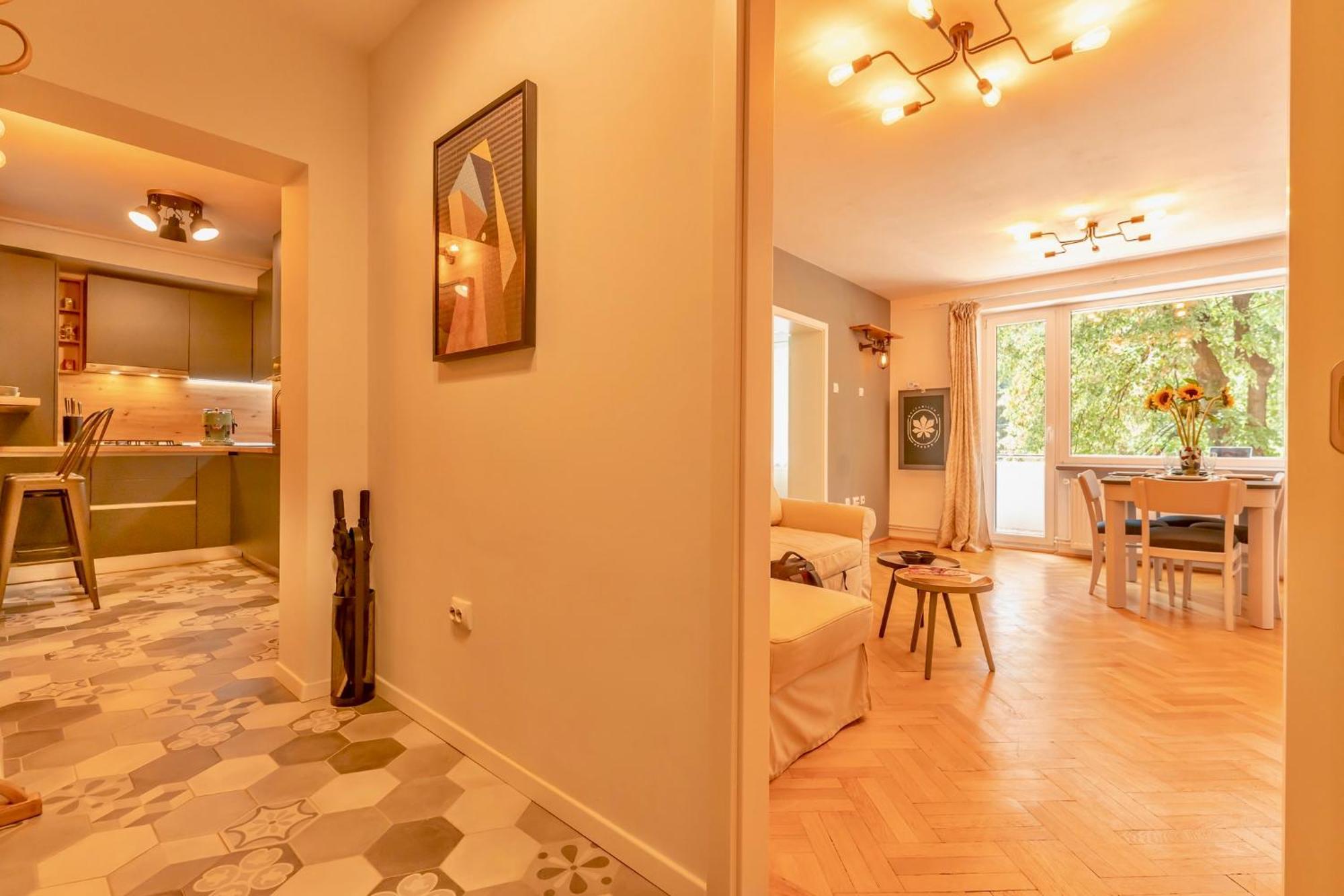 Castanilor 6 - Hip Industrial Apartment Close To City Centre Braşov Buitenkant foto