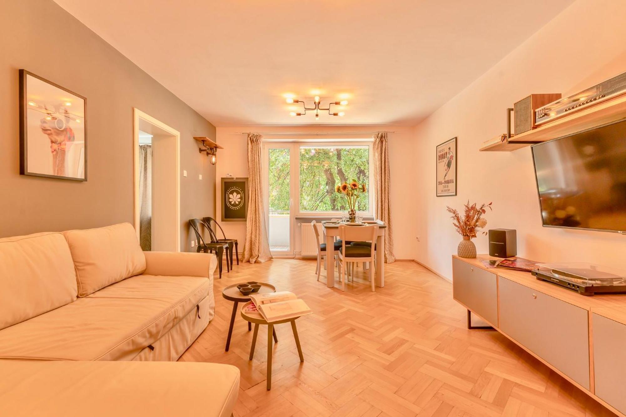 Castanilor 6 - Hip Industrial Apartment Close To City Centre Braşov Buitenkant foto