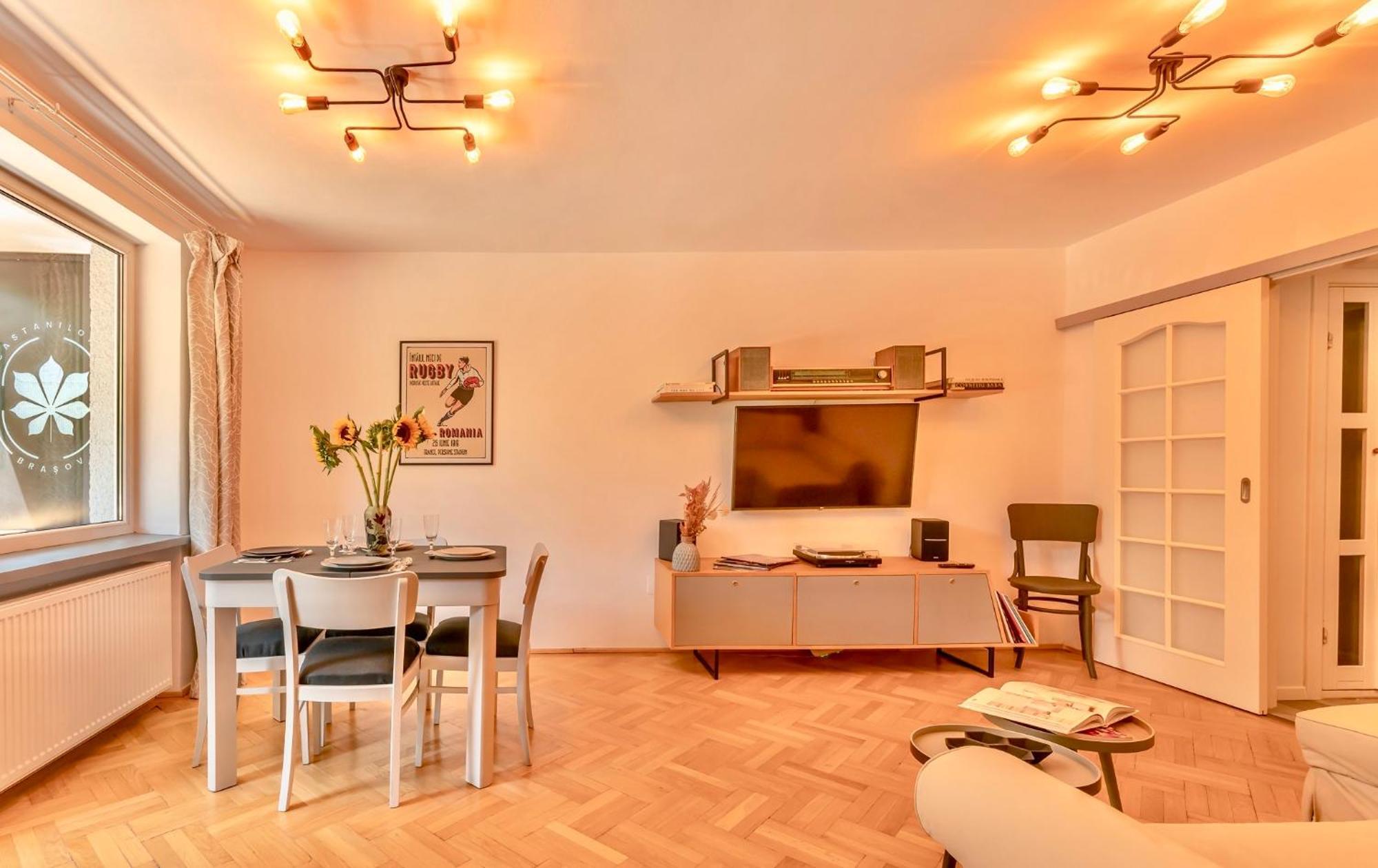 Castanilor 6 - Hip Industrial Apartment Close To City Centre Braşov Buitenkant foto